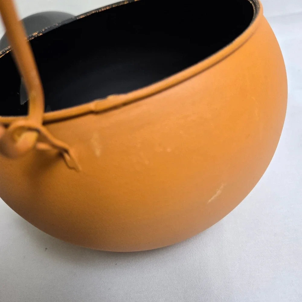 Metal Jack O Lantern Pumpkin‎ Candle Holders, Handles & Lids, Black Orange